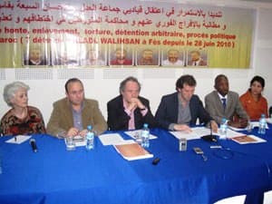 Cover Image for بعثة محامين ومراقبين أوروبيين تحل بالمغرب لمراقبة محاكمة معتقلي العدل والإحسان