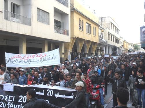 Cover Image for ردا على “مسرحية 25 نونبر”.. 60 مسيرة تؤكد رفض “الالتفاف على المطالب”