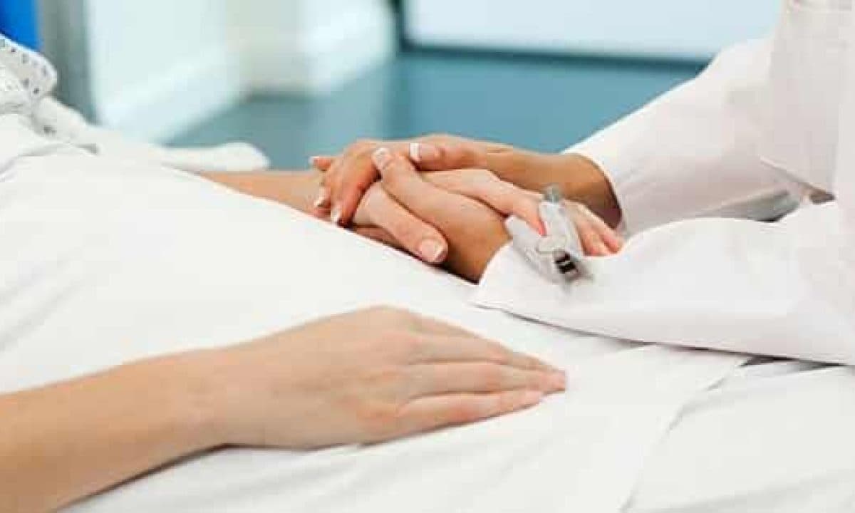 Cover Image for إلى كل مبتلى