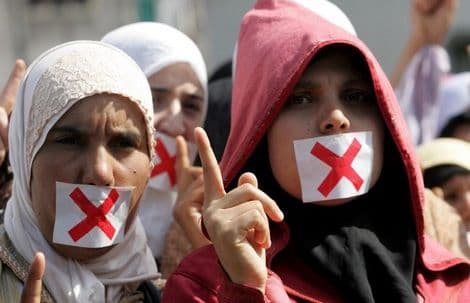 Cover Image for المرأة بين الواقع والمطلوب