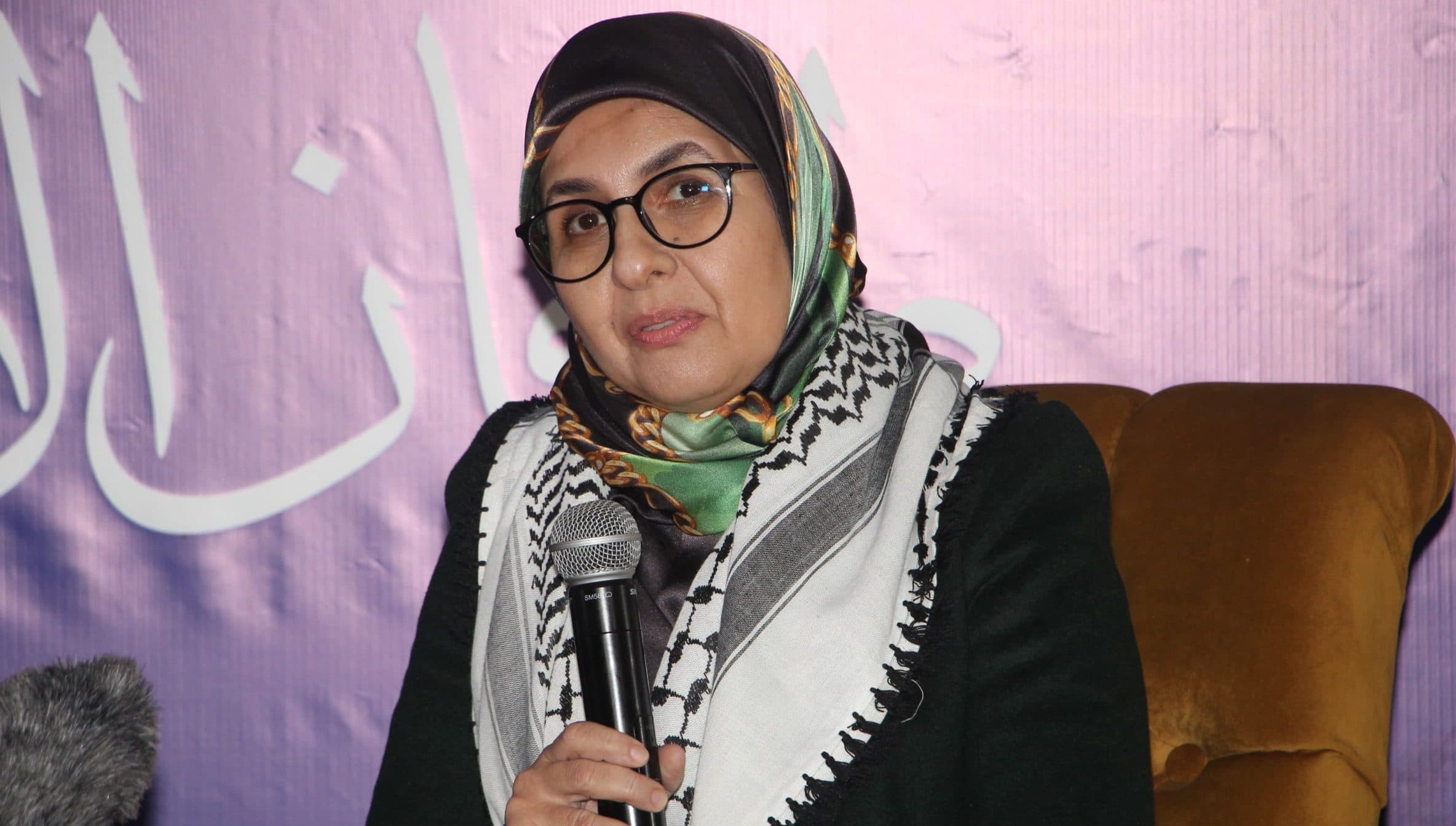 Cover Image for دة. قطني: نؤكد في الهيئة على مقاطعة أي نشاط مشبوه يمنح الاحتلال الشرعية أو يغطي على جرائمه