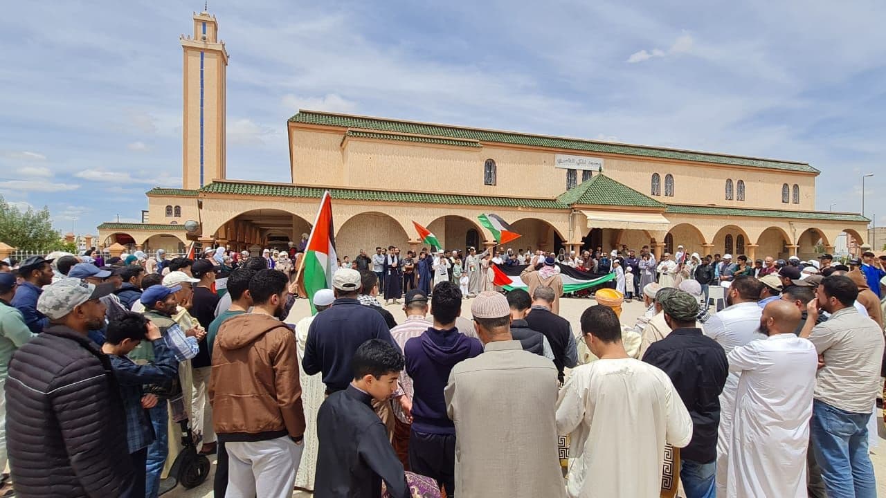 Cover Image for هيئة النصرة تبارك وقف إطلاق النار وتعلق تنظيم احتجاجات “جمع طوفان الأقصى” بعد 97 محطة (بيان)