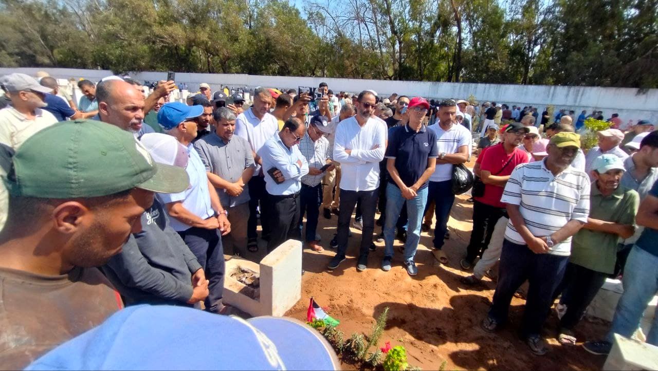 Cover Image for العدل والاحسان بالقنيطرة تشارك في تشييع جنازة منسق فرع الجبهة ذ. قفاف رحمه الله