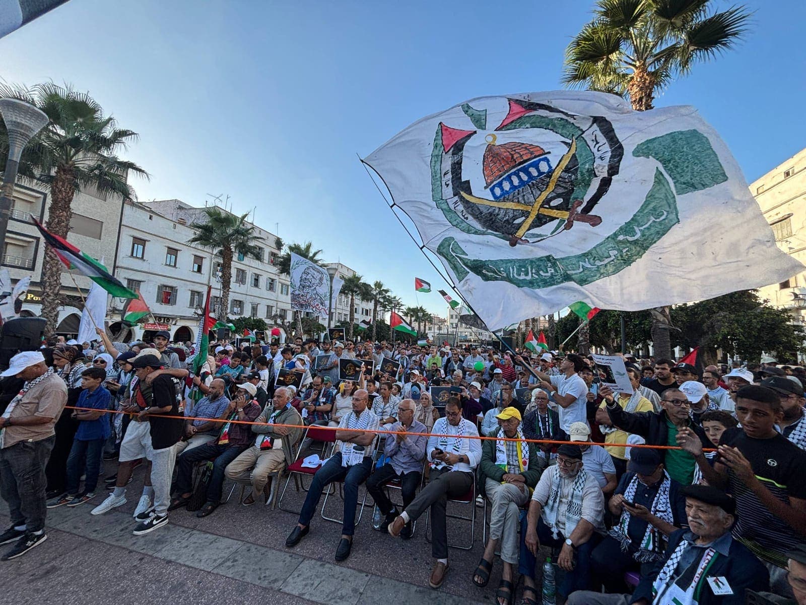 Cover Image for فعاليات احتفالية بوقف العدوان وانتصار غزة.. مدن المغرب تواصل الإسناد