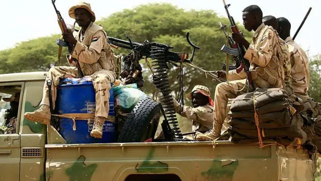 Cover Image for هيئة النصرة: حرب الداخل تنهش السودان والنفوذ الأجنبي يعمّق مأساة البلاد