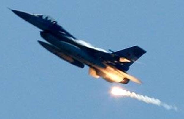 Cover Image for غزة: سقوط مقاتلة F-16 إسرائيلية أمام سواحل القطاع