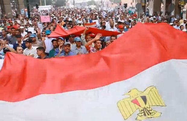 Cover Image for مسيرة الرباط ضد الانقلاب العسكري (فيديو)