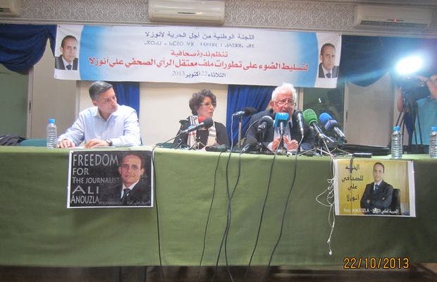 Cover Image for الندوة الصحفية للتضامن مع أنوزلا: القضية الأم دولةٌ تعتقل صحفيا