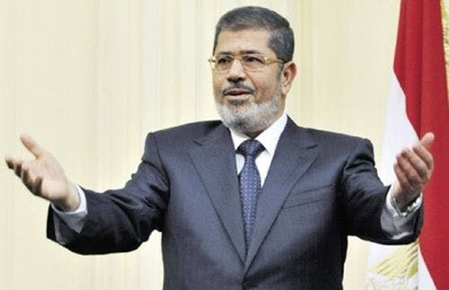 Cover Image for القضايا السبع التي يتابع بها الرئيس المصري محمد مرسي