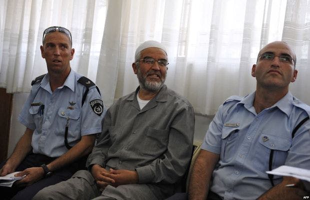 Cover Image for الاحتلال الإسرائيلي يحكم على الشيخ رائد صلاح بالسجن أحد عشر شهرا