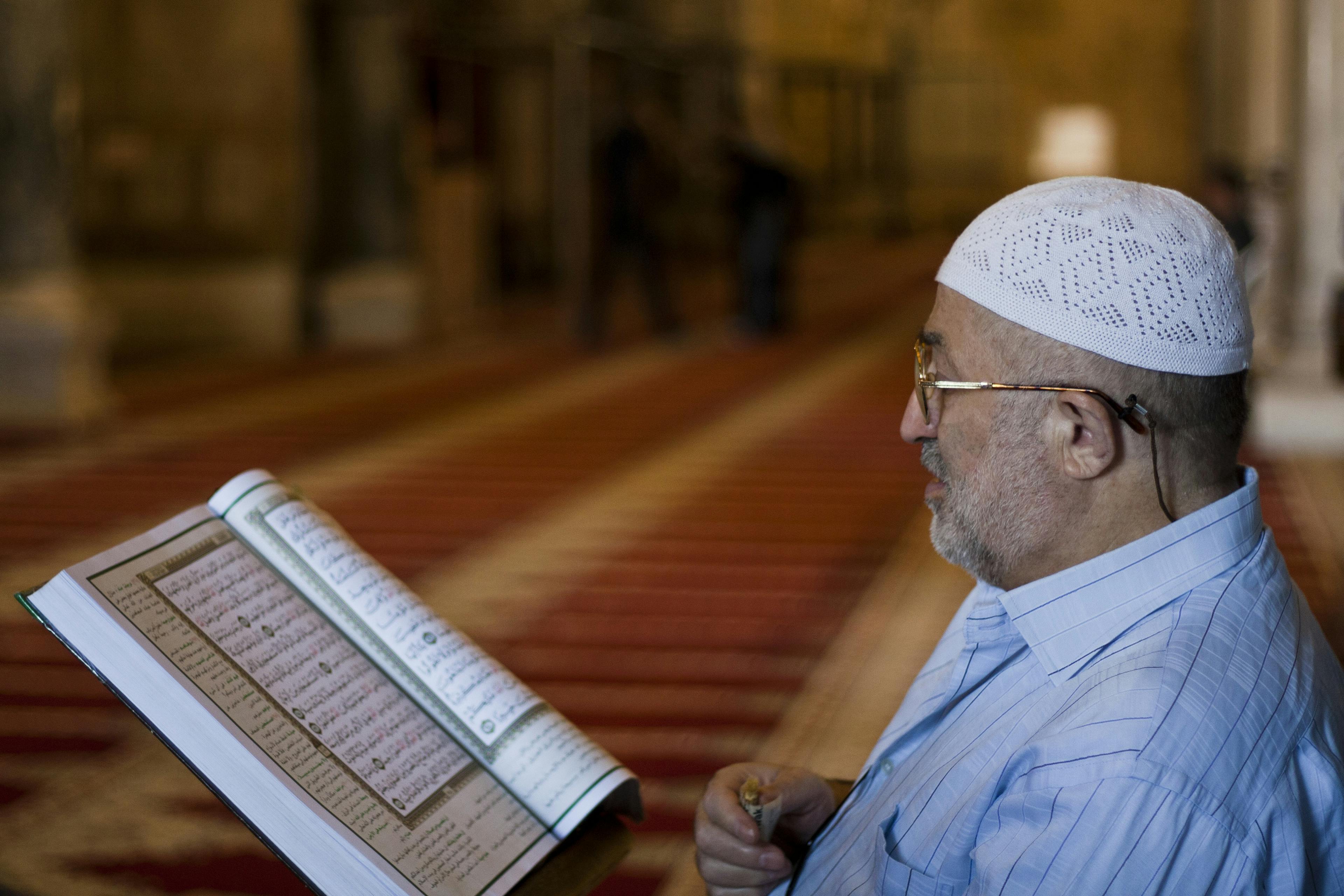 Cover Image for كيف أعيش مع القرآن في رمضان