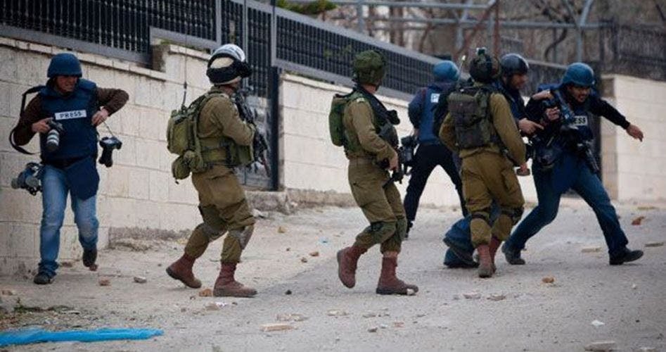 Cover Image for الاحتلال الصهيوني يرتكب 40 اعتداءً ضد الحريات الإعلامية خلال شهر غشت الماضي
