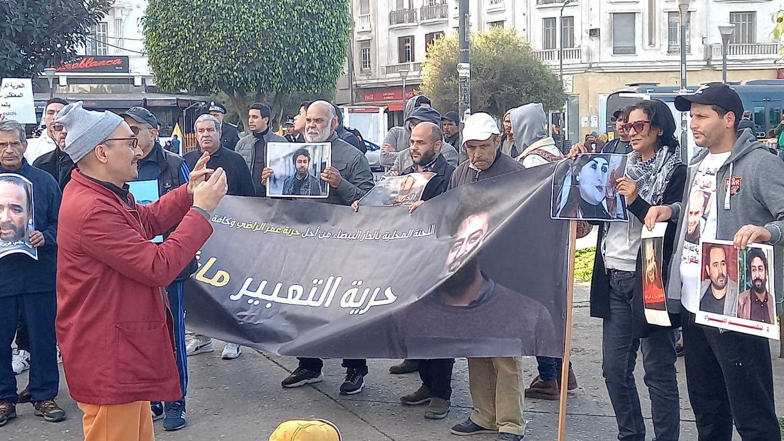 Cover Image for وقفة احتجاجية بمدينة البيضاء تطالب بإطلاق سراح معتقلي الرأي
